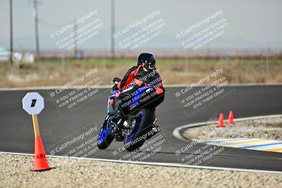 media/Feb-15-2025-TrackDaz (Sat) [[1e057f4b71]]/Group C/Session 5 - Turn 9/